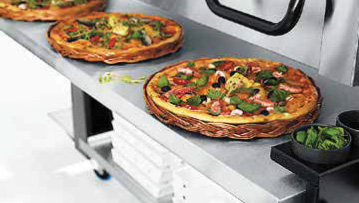 Utdragbar hylla ingår