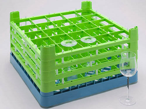 Diskkorg med fackindelad ram